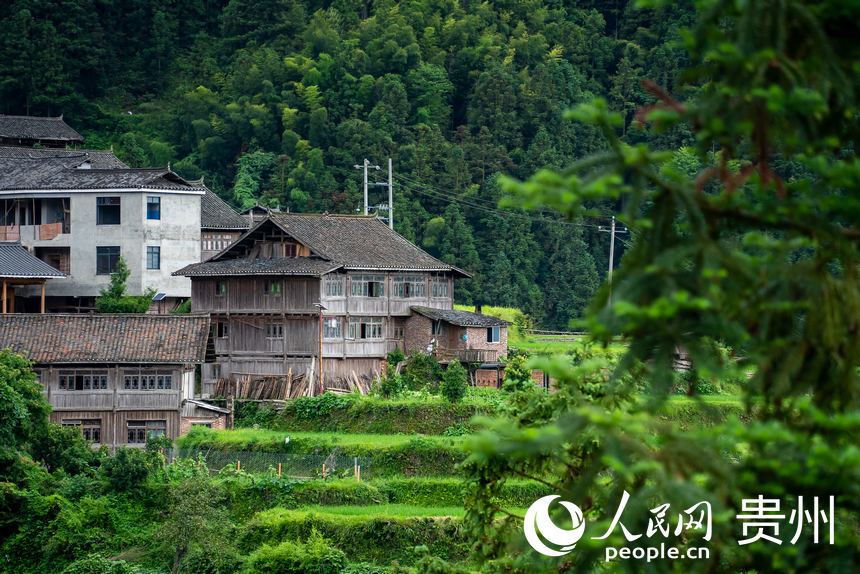 POTRET Indahnya Desa Suku Dong di Guizhou-Image-4