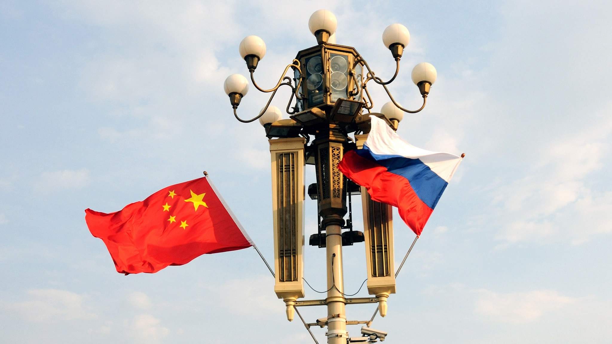 Menhan China Bertemu Panglima AL Rusia di Beijing-Image-1