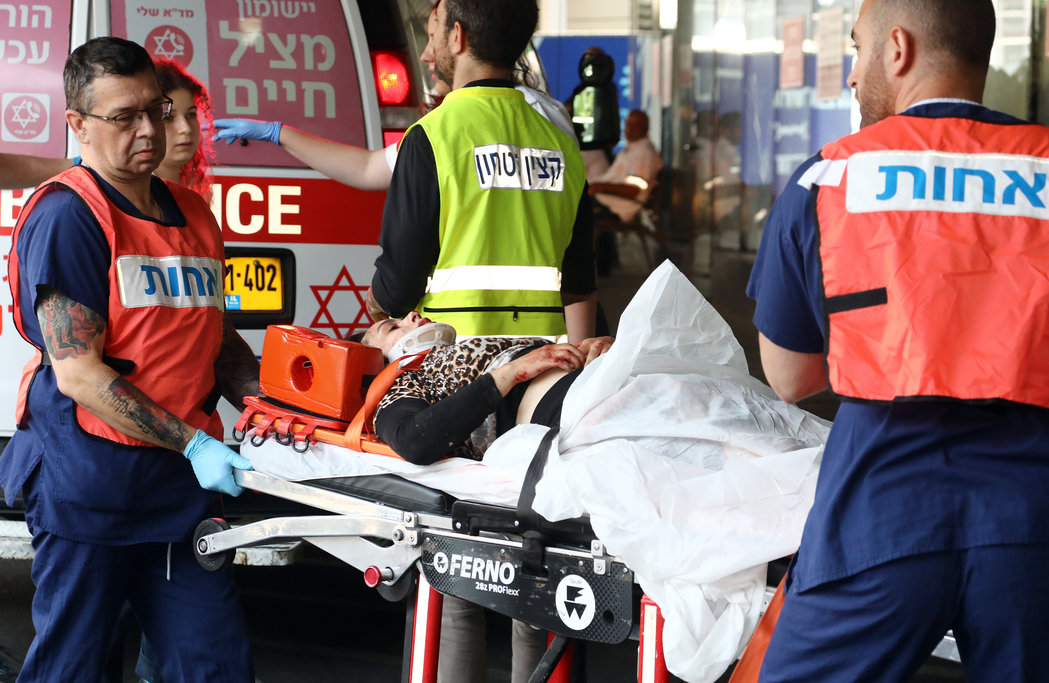 ISRAEL-TEL AVIV-MENABRAKKAN MOBIL-PENIKAMAN-SERANGAN-1-Image-1