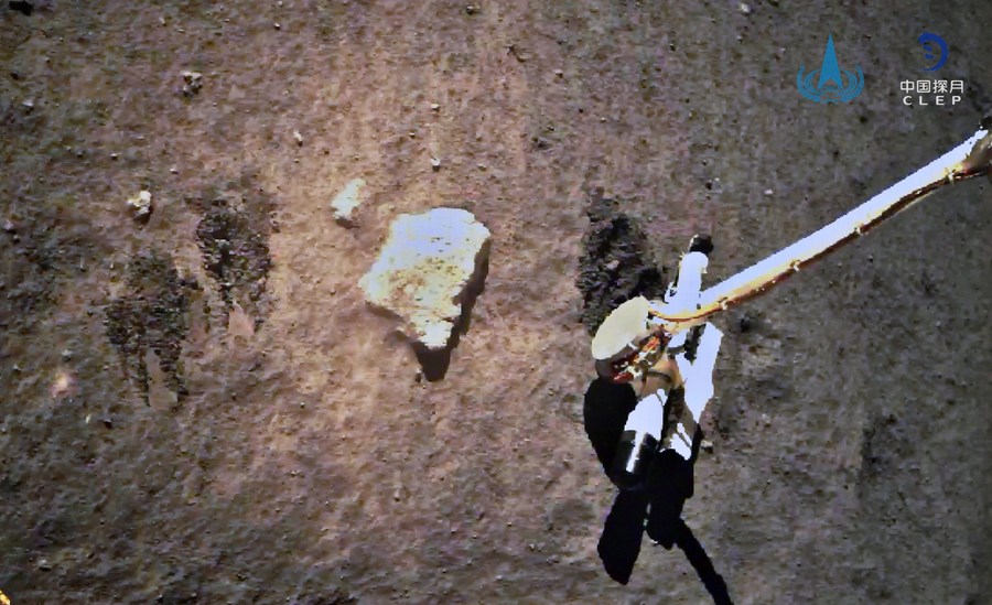 Ilmuwan China Ungkap Lonjakan Vulkanik Bulan-Image-1