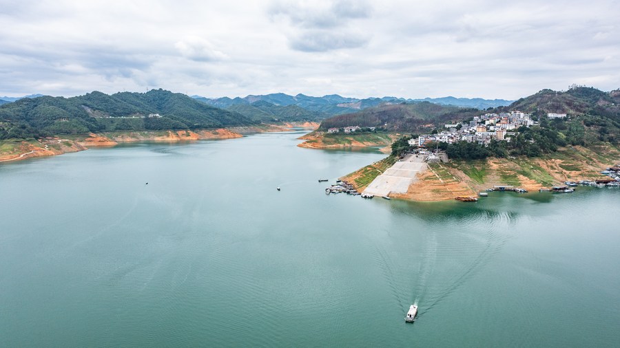 Menengok pemandangan Danau Wanfeng, pembatas ekologis penting bagi wilayah Delta Sungai Mutiara di China-Image-5