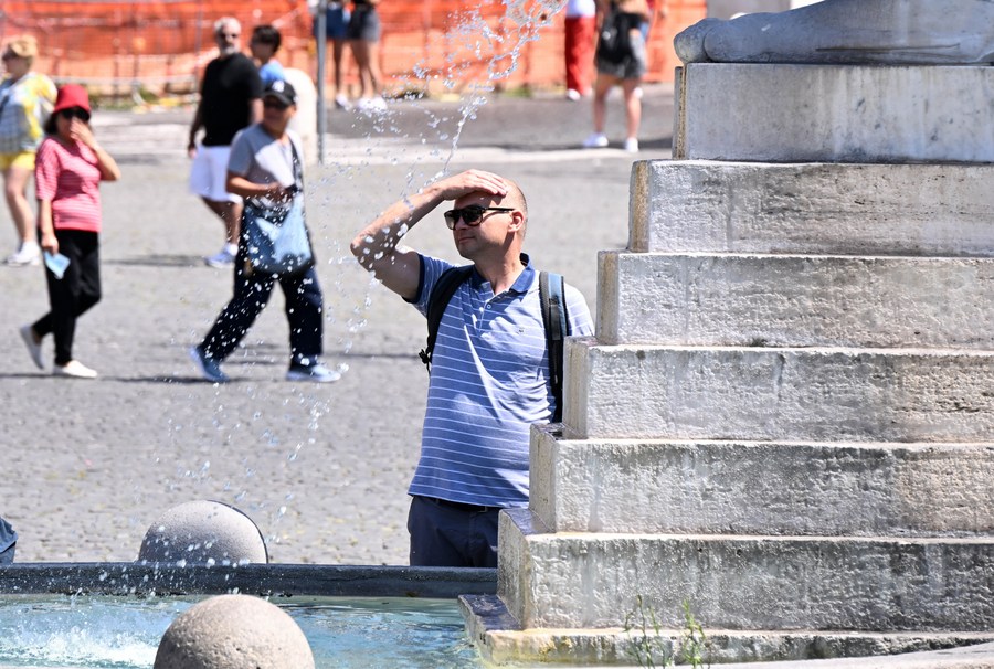 Italia bersiap hadapi gelombang panas yang pecahkan rekor-Image-2 Italia bersiap hadapi gelombang panas yang pecahkan rekor-Image-2