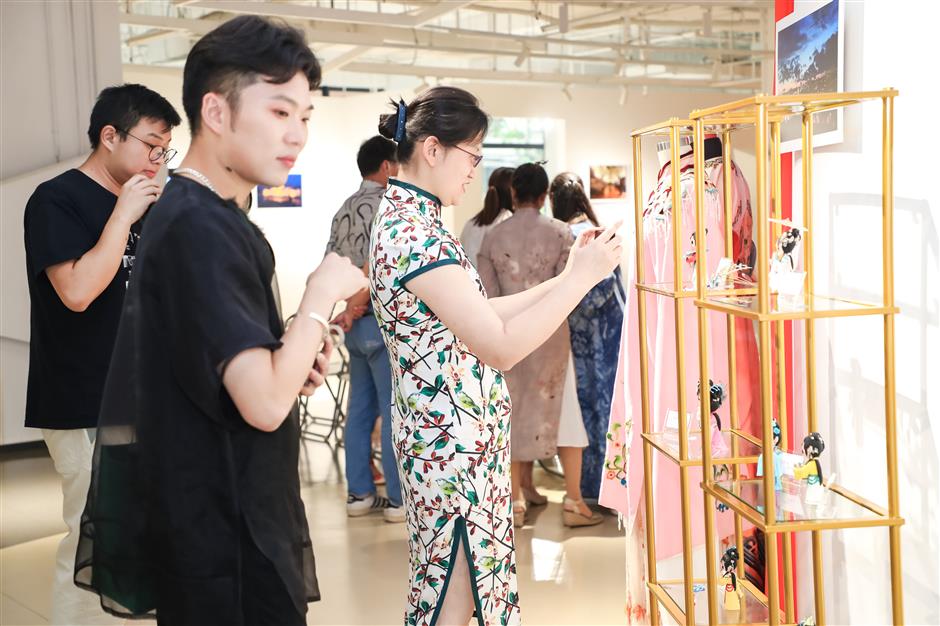 Opera Yueju Digelar di Distrik Jing'an-Image-2