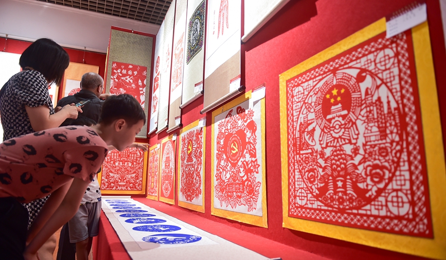 Seni Potong Kertas Dipamerkan di Luoyang-Image-6