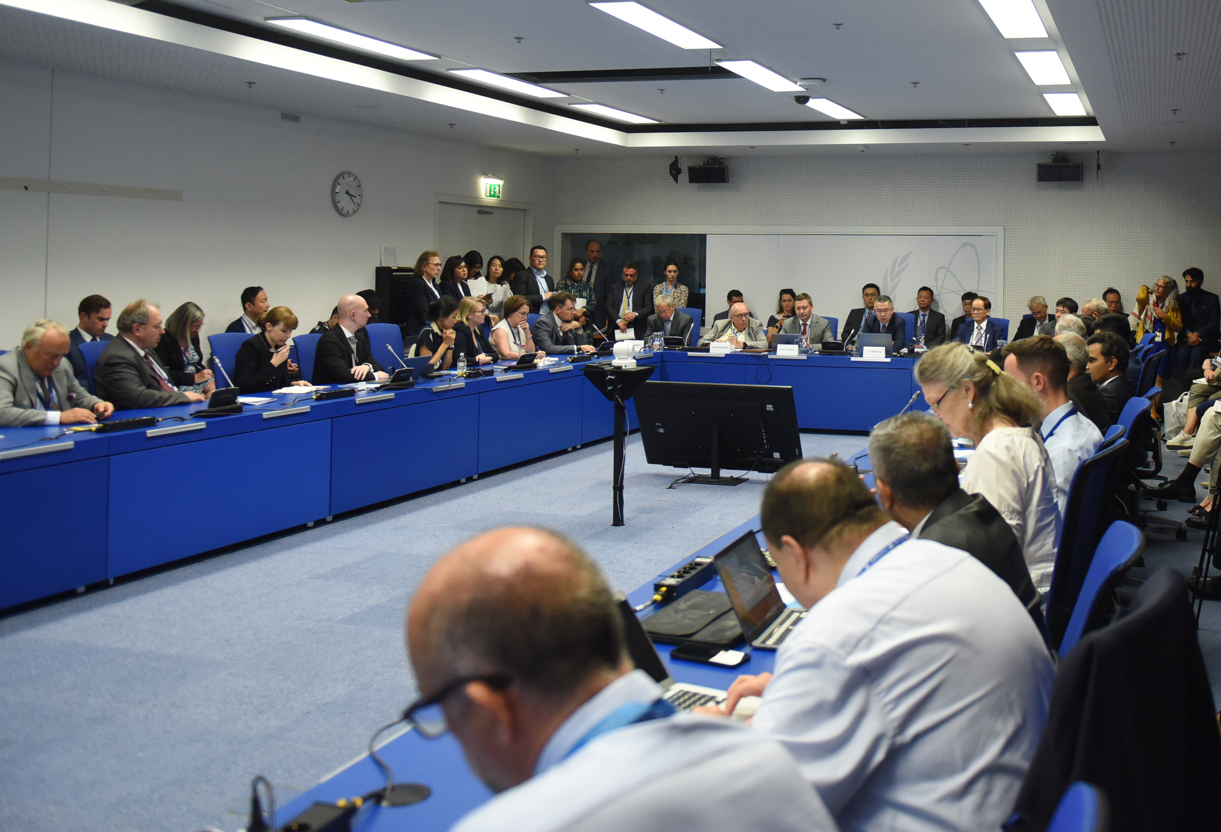 AUSTRIA-WINA-AUKUS-RISK-LAPORAN WADAH PEMIKIR-2-Image-1