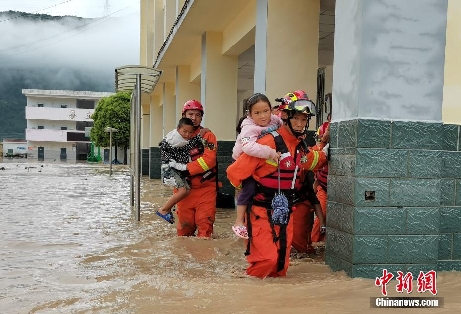 Otoritas Hebei Relokasi 1,2 Juta Orang karena Banjir-Image-1