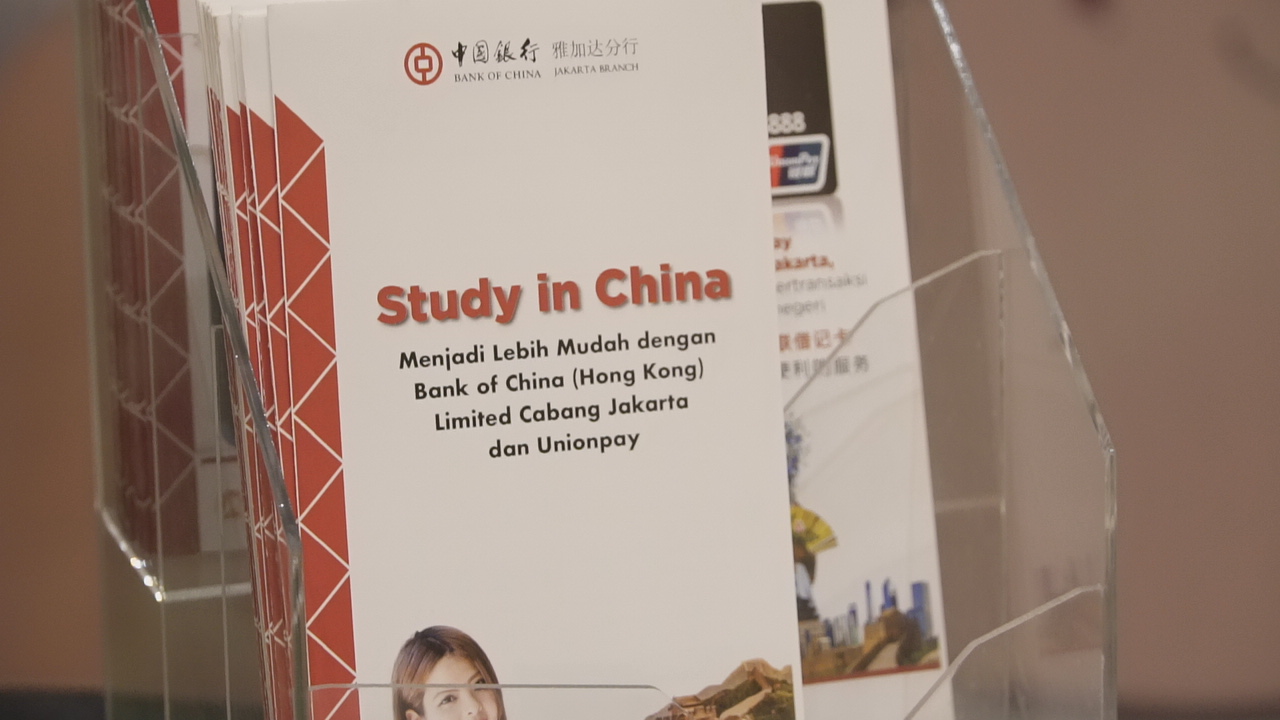 Kedubes China di Indonesia Gelar Upacara Penyerahan Admission Letter ke Penerima Beasiswa-Image-4