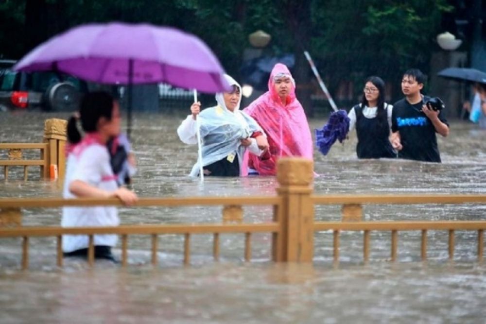 7 Tewas Tersapu Banjir Sungai Longxi di Yucheng-Image-1