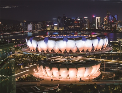 Inilah Gadis Cantik Penyala Obor Asian Games Hangzhou-Image-1