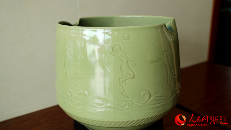 Seniman Meriahkan Asian Games dengan Pamer Keramik-Image-1