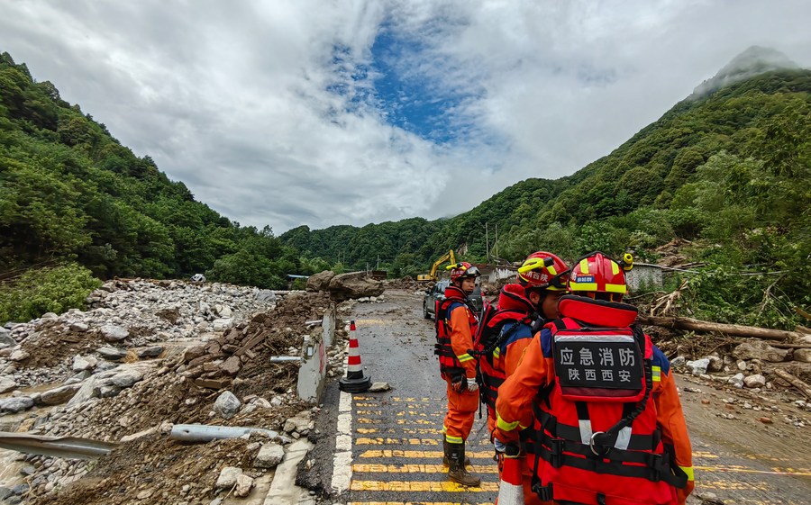 Korban Tanah Longsor di Xi'an Naik Jadi 24 Orang Tewas-Image-1 Korban Tanah Longsor di Xi'an Naik Jadi 24 Orang Tewas-Image-1