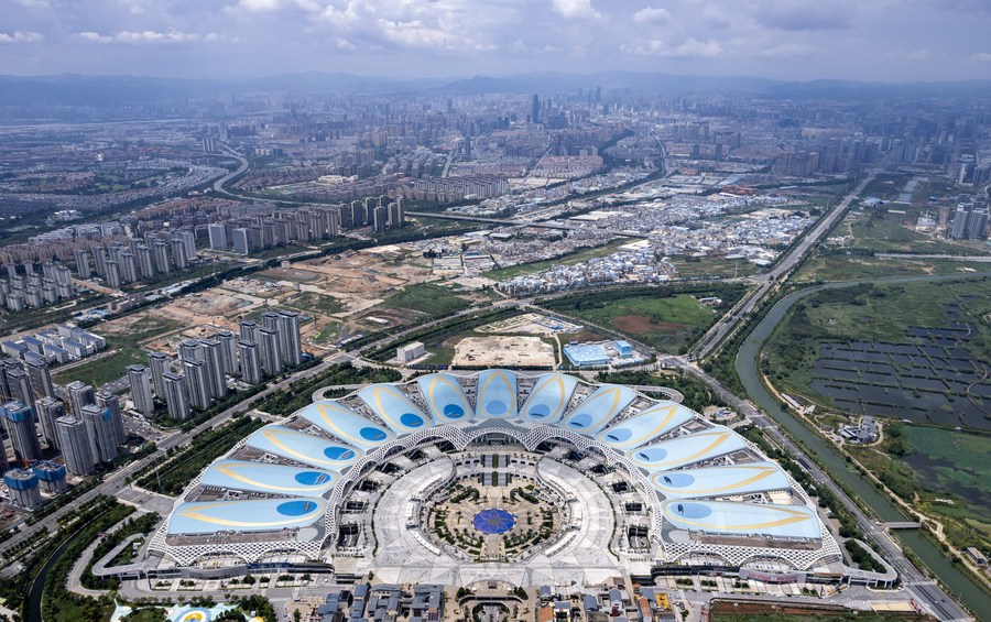 Lebih dari 30.000 ekshibitor ramaikan Pameran China-Asia Selatan-Image-1 Lebih dari 30.000 ekshibitor ramaikan Pameran China-Asia Selatan-Image-1