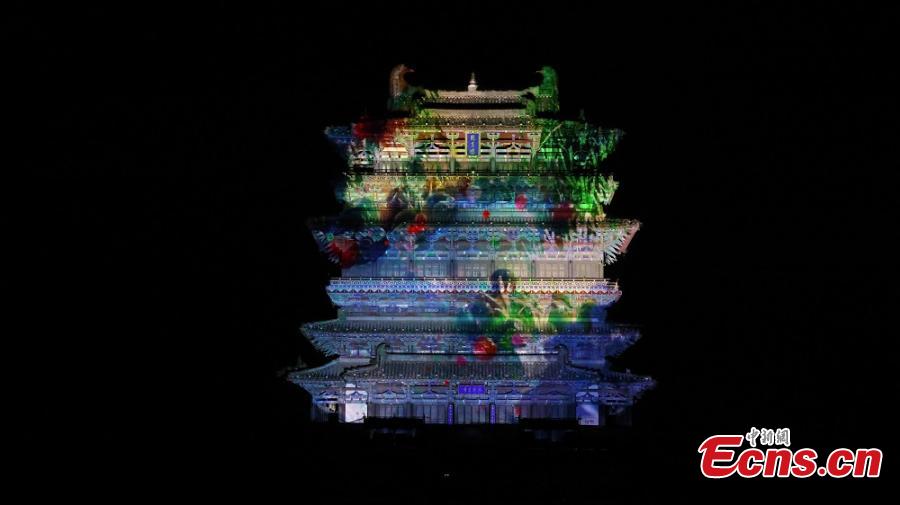 Pertunjukan Cahaya Siram Menara Guanque di Shanxi-Image-4