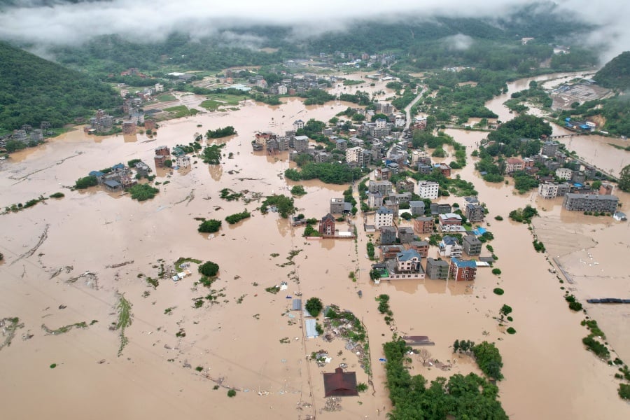 36.000 Orang Dievakuasi Akibat Topan Haikui di Fuzhou-Image-1