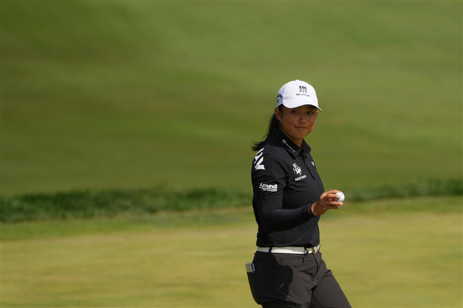 Yin Ruoning Pegolf Wanita Nomor 1 Dunia-Image-1