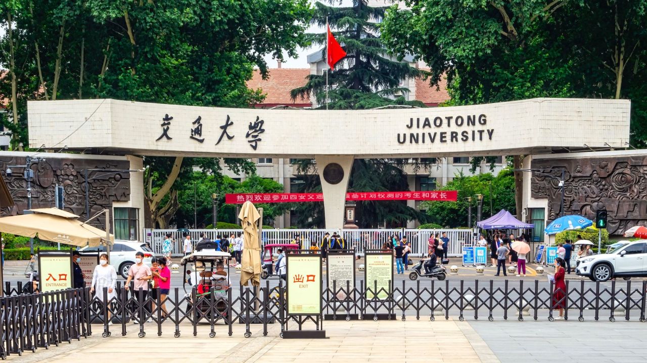 Universitas Xi'an Jiaotong Hapus Tes Bahasa Inggris-Image-1