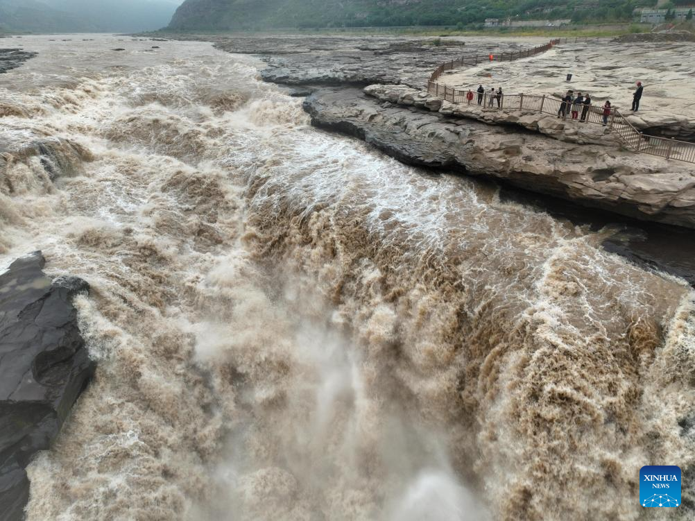 Potret Air Terjun Hukou Sungai Kuning di Musim Gugur-Image-7