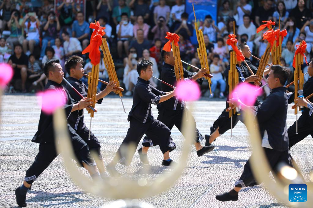 Potret Festival Tengah Musim Gugur Dirayakan di China-Image-2