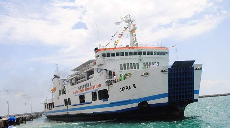 Hainan Tangguhkan Payanan Feri Saat Topan Mendekat-Image-1