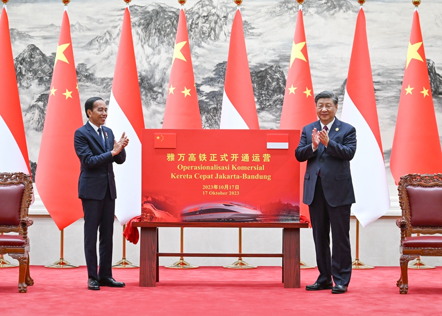 Potret Xi Jinping Saat Sambut Presiden Jokowi di Aula Besar Rakyat Beijing-Image-2