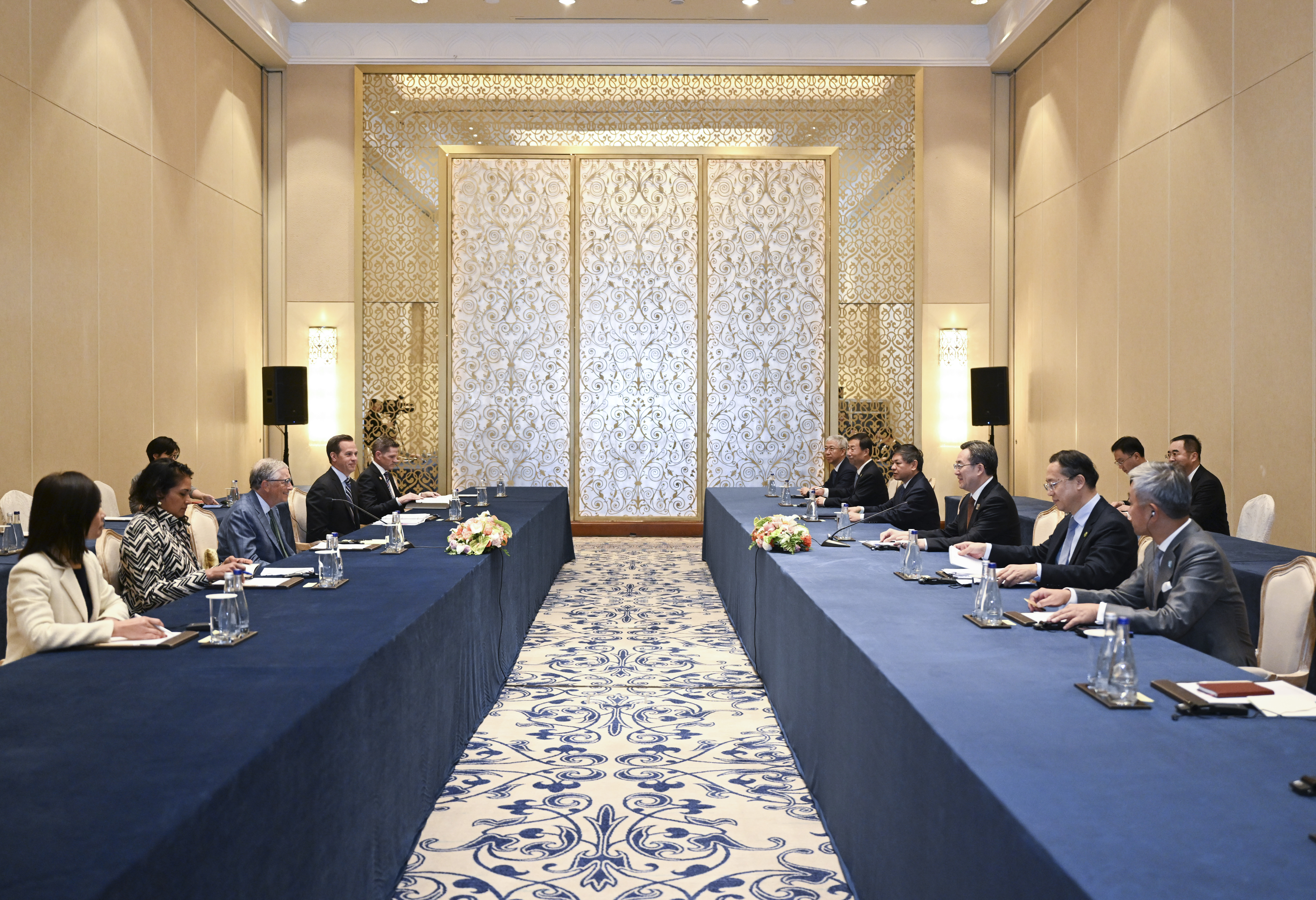 UEA-DUBAI-DING XUEXIANG-BILL GATES-PERTEMUAN-Image-1