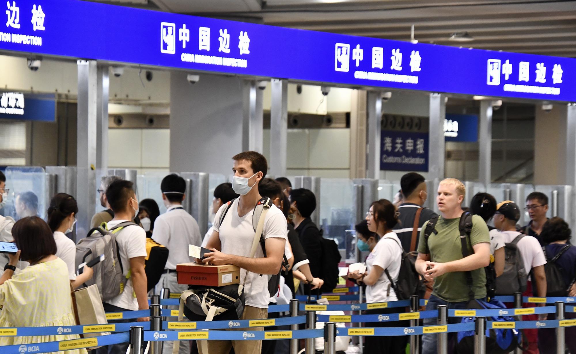 Bebas Visa di China Disambut Gembira Turis Asing-Image-1