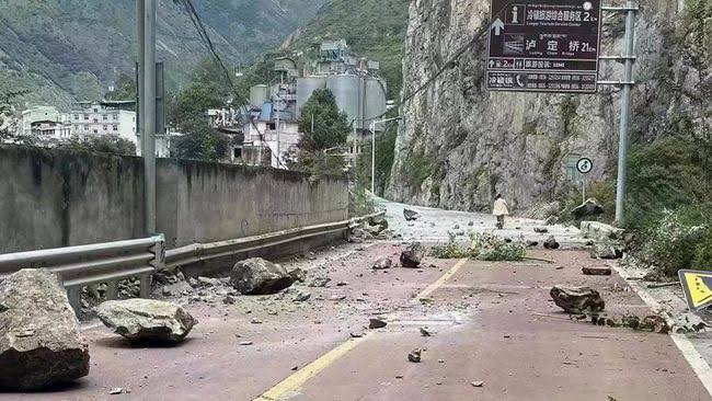 CPC Beri 100 Juta Yuan untuk Terdampak Gempa-Image-1
