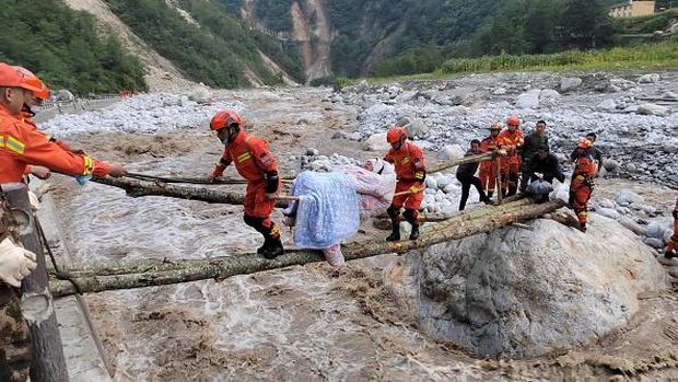 784 Orang Korban Gempa di Gansu Masih Dirawat di RS-Image-1
