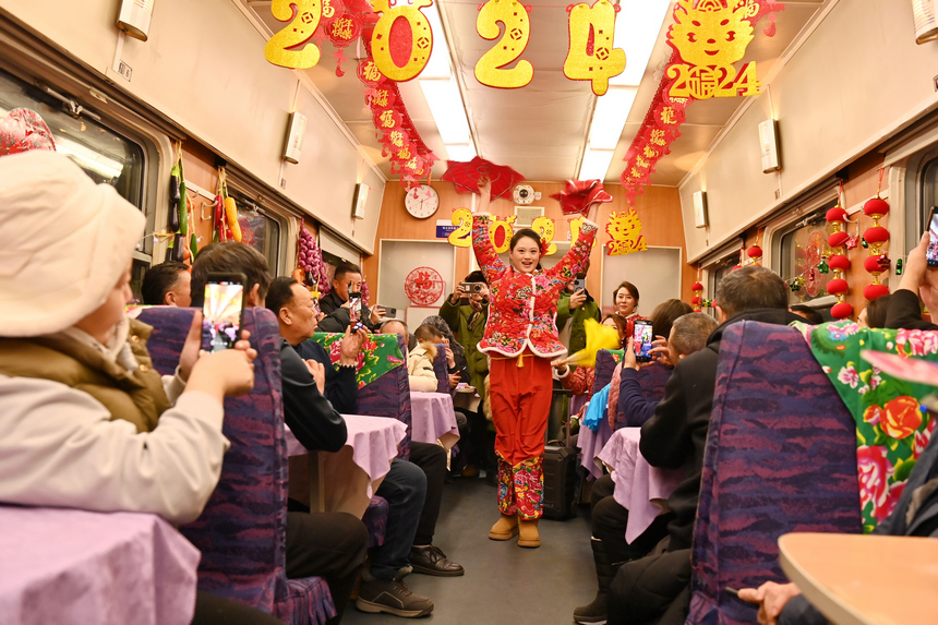 KA Tema Budaya China Timur Laut Diluncurkan dari Harbin ke Mohe-Image-1