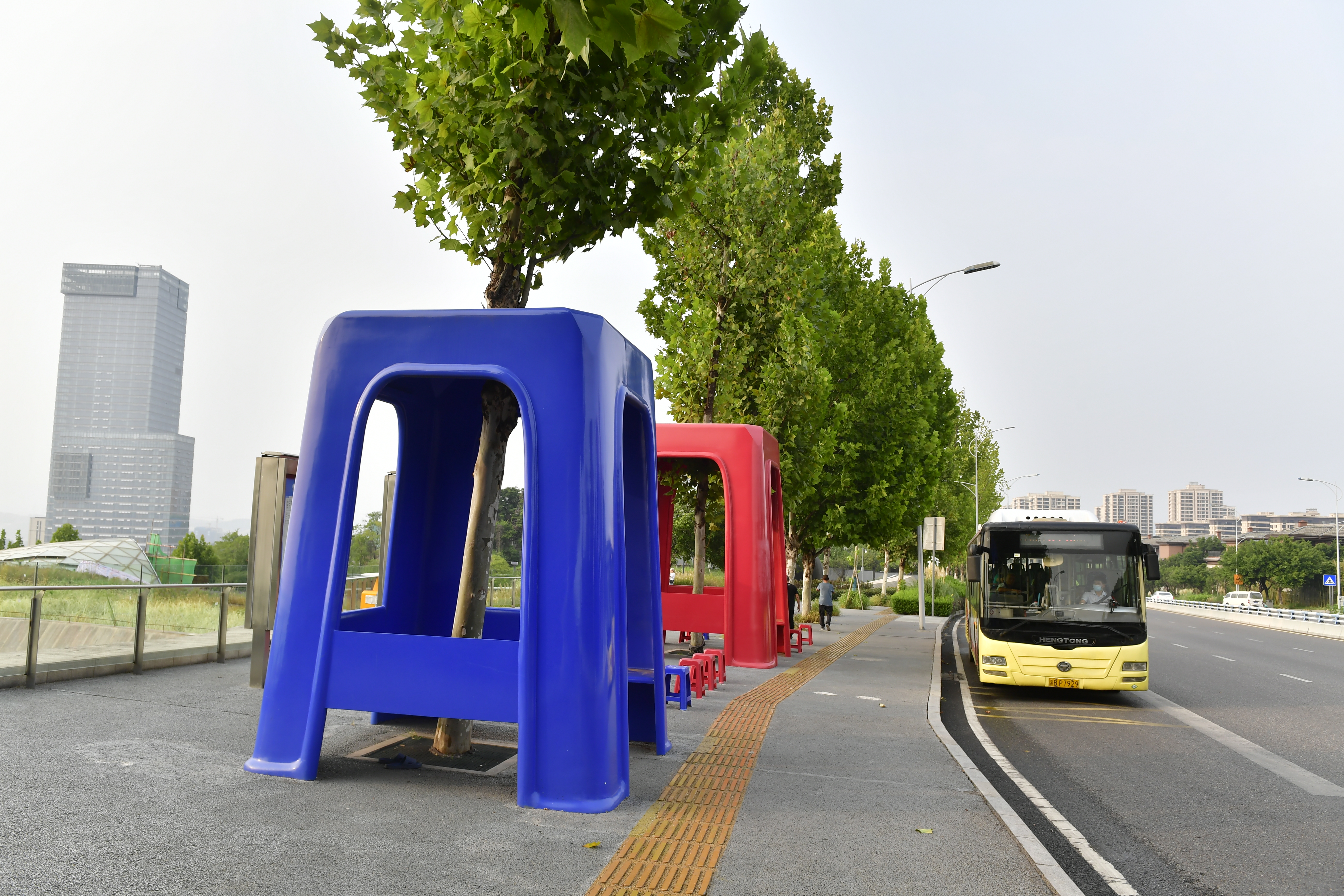 Halte Bus di Chongqing Diberi Julukan 'Xianyanbao'-Image-2