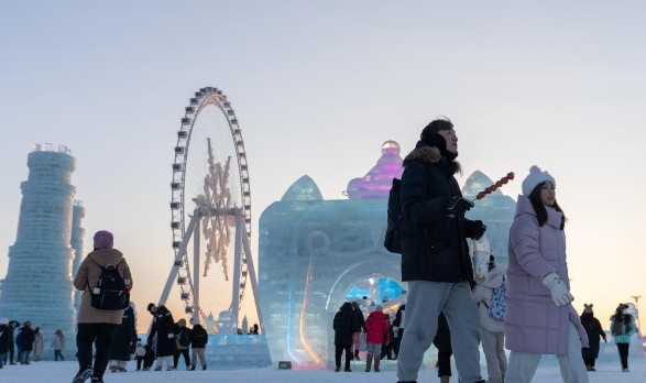 Wisatawan Padati Harbin untuk Rasakan 