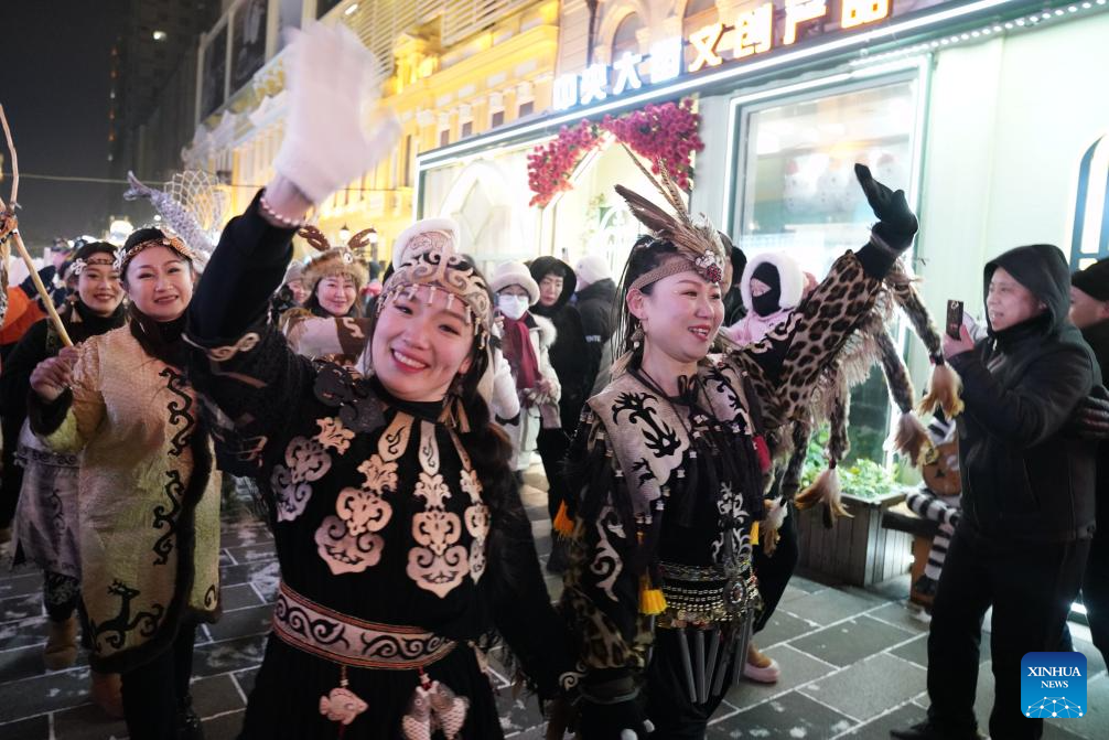 Acara Budaya Hezhe Diadakan di Harbin-Image-3