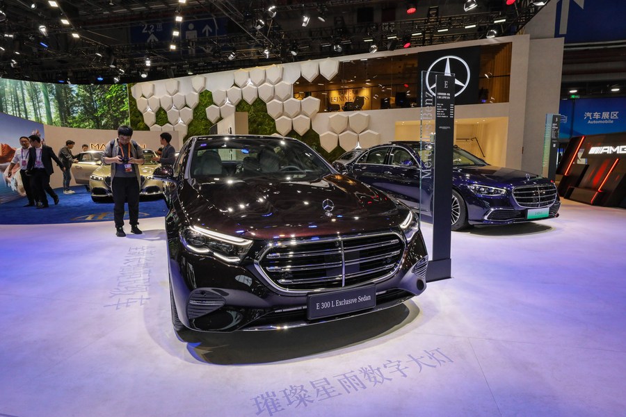 Mercedes-Benz catat pertumbuhan kuat dalam penjualan NEV di China pada 2023-Image-1