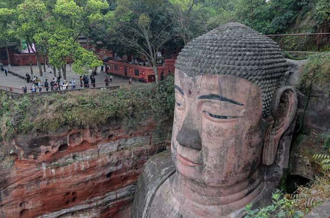 Pilar Batu Buddha Tertinggi di China Direnovasi-Image-1