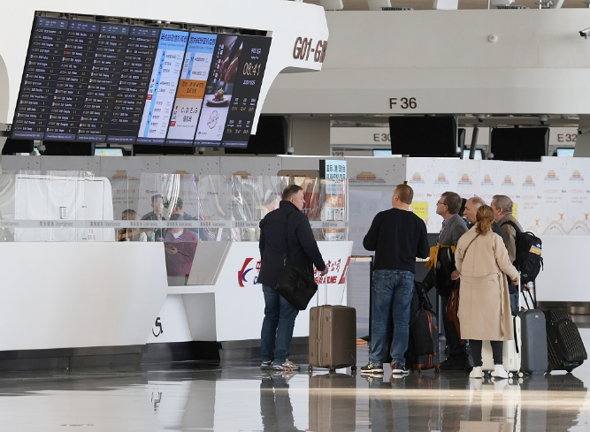 Wisatawan AS Mengaku Senang dengan Aturan Visa China-Image-1