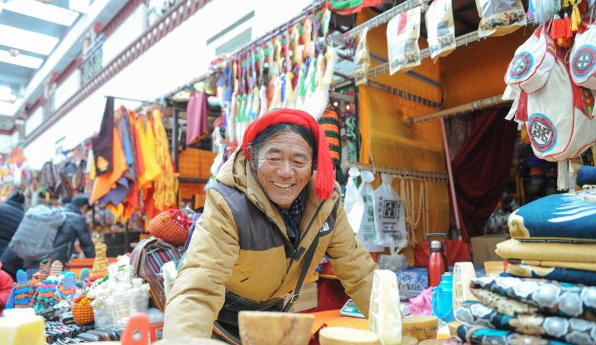 POTRET Orang-orang Bersiap Sambut Tahun Baru Tibet-Image-2