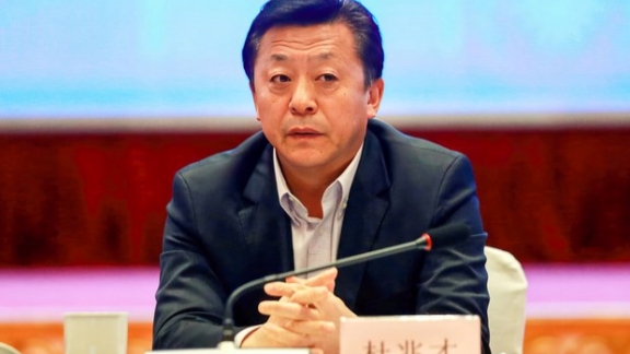 Mantan Pejabat Olahraga China Diadili atas Dugaan Suap-Image-1