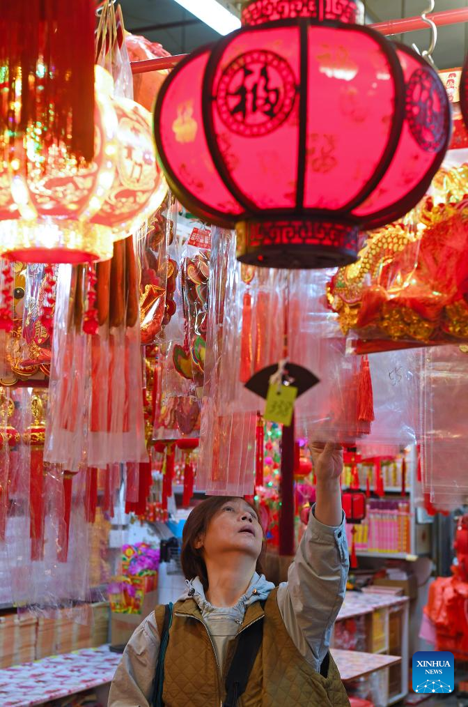 Dekorasi Tahun Baru Imlek Meriah di Hong Kong-Image-2