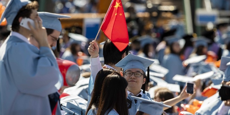 China Hapuskan Bunga Pinjaman Pelajar-Image-1