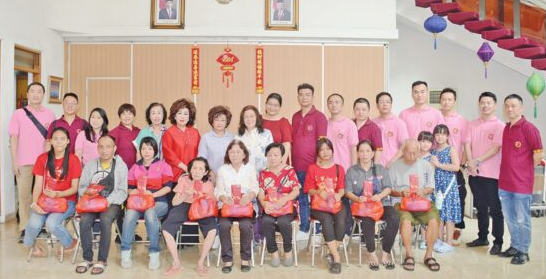 Asosiasi Fuqing Jakarta Membagikan Amplop Merah Festival Musim Semi-Image-1