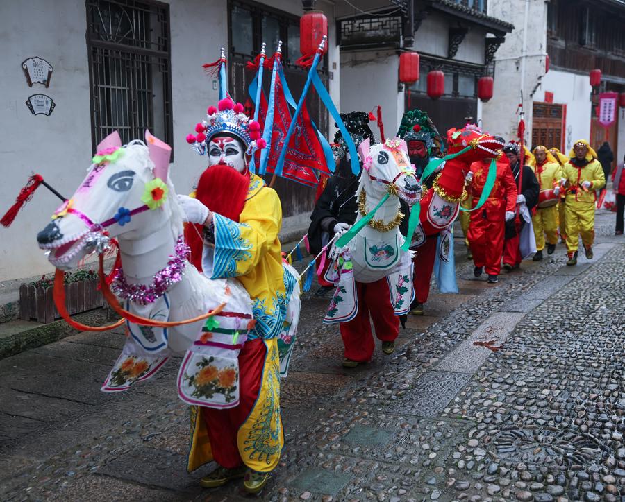 Festival Lentera Diadakan di Kota Hangzhou-Image-7