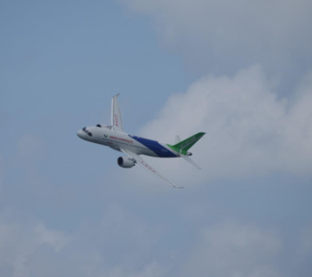 Pesawat C919 Mulai Penerbangan Demonstrasi di Asia Tenggara-Image-1