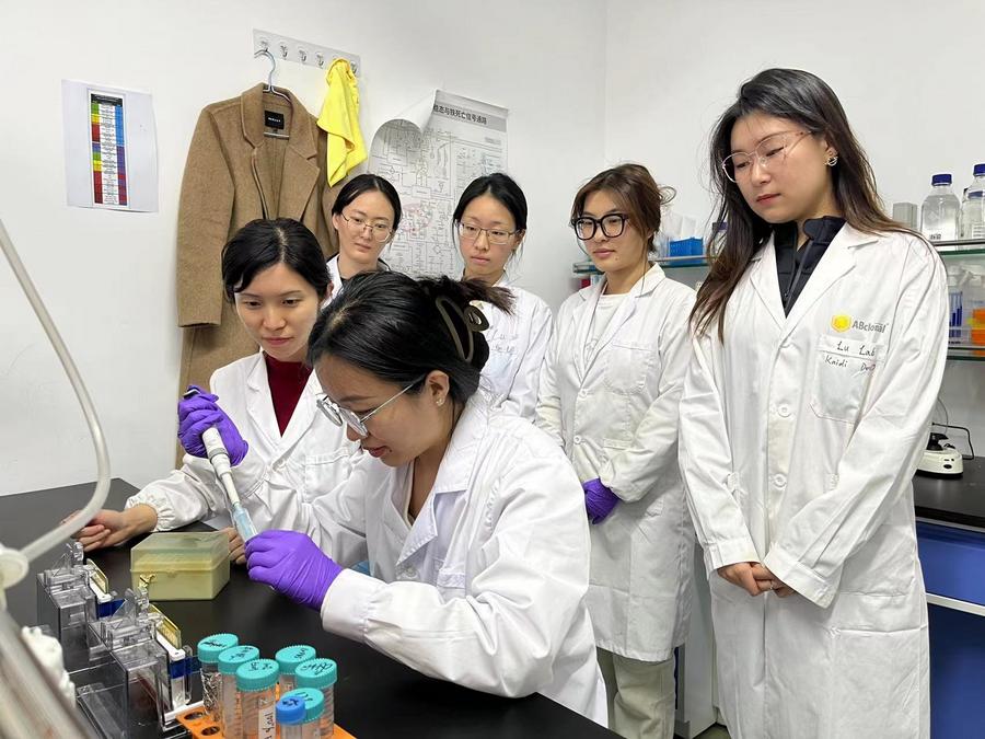 Peneliti China Kembangkan Agen Imunoterapi untuk Kanker Usus Besar-Image-1