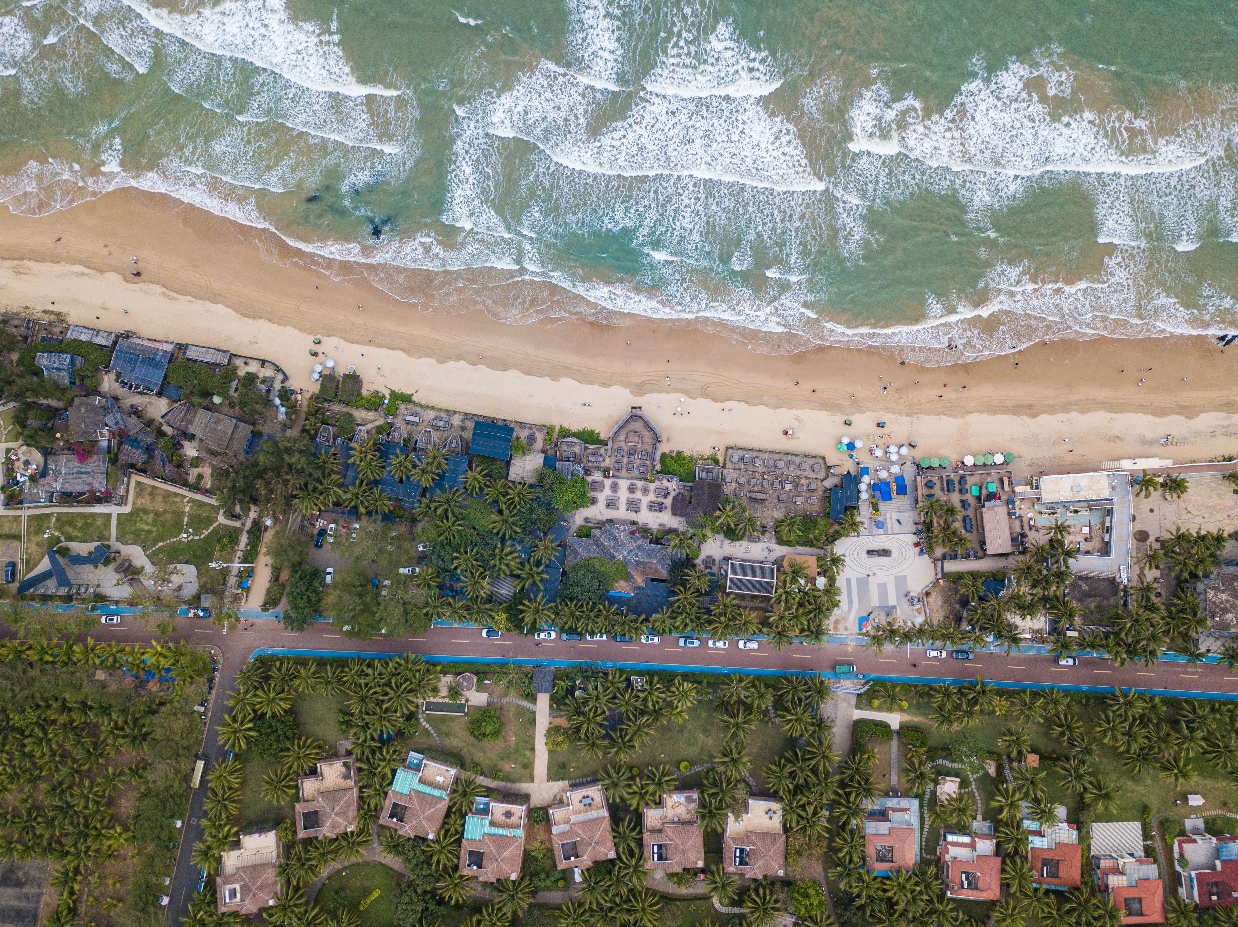 Menikmati keindahan Boao China di sepanjang jalan raya pesisir lewat kamera drone-Image-9