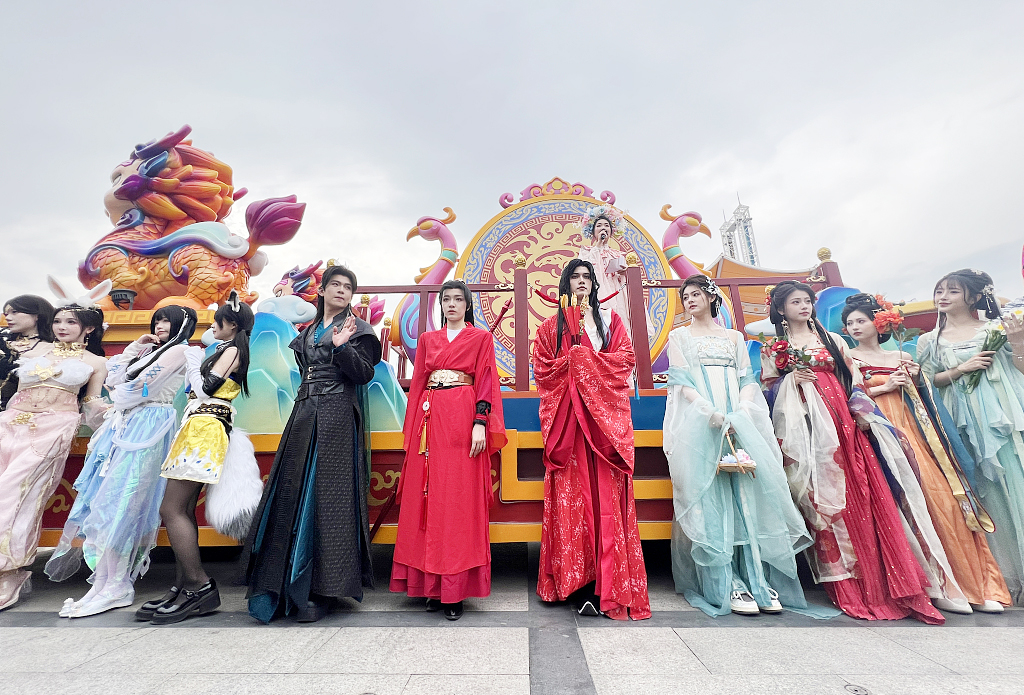 Festival China-Chic Dimulai di Taman Happy Valley-Image-3