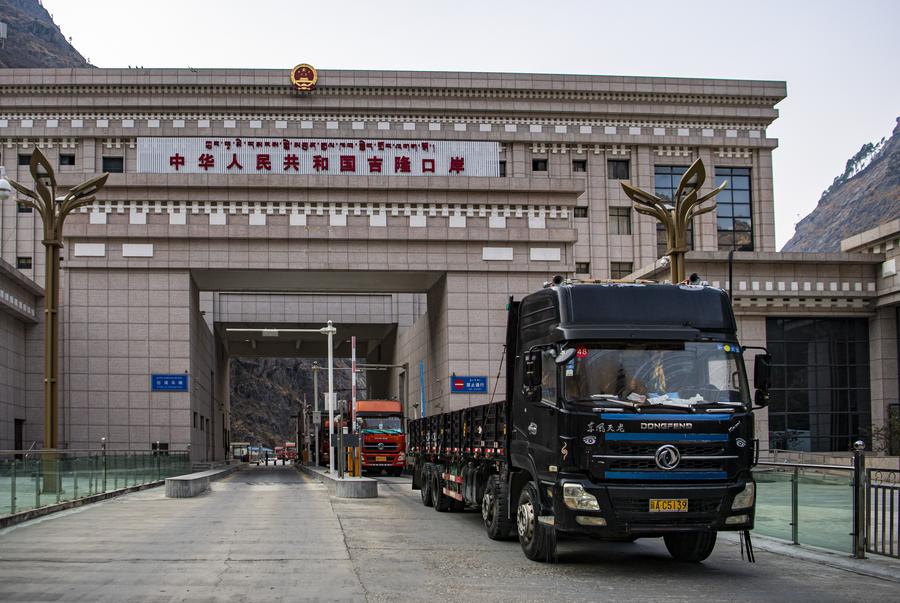 Xizang China laporkan pertumbuhan perdagangan luar negeri yang kuat pada Q1-Image-1