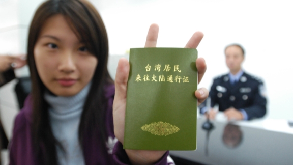 Tiongkok Perluas Izin Perjalanan Bagi Warga Taiwan-Image-1