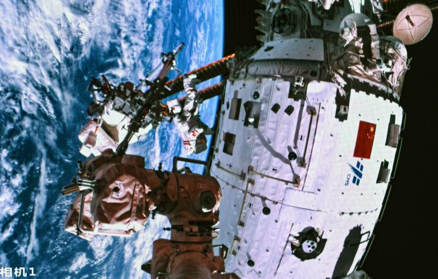 Astronot Shenzhou-17 Setelah menyelesaikan Misi Ruang Angkasa-Image-1