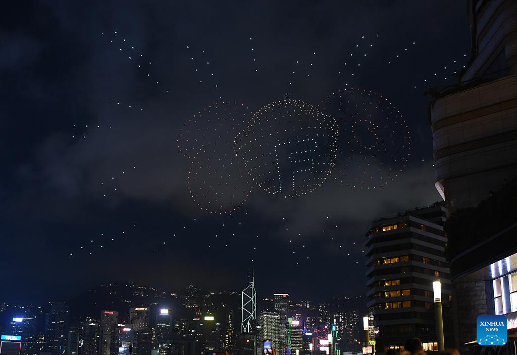 POTRET: Pertunjukan Cahaya Drone Tampilkan Doraemon di Hong Kong-Image-3
