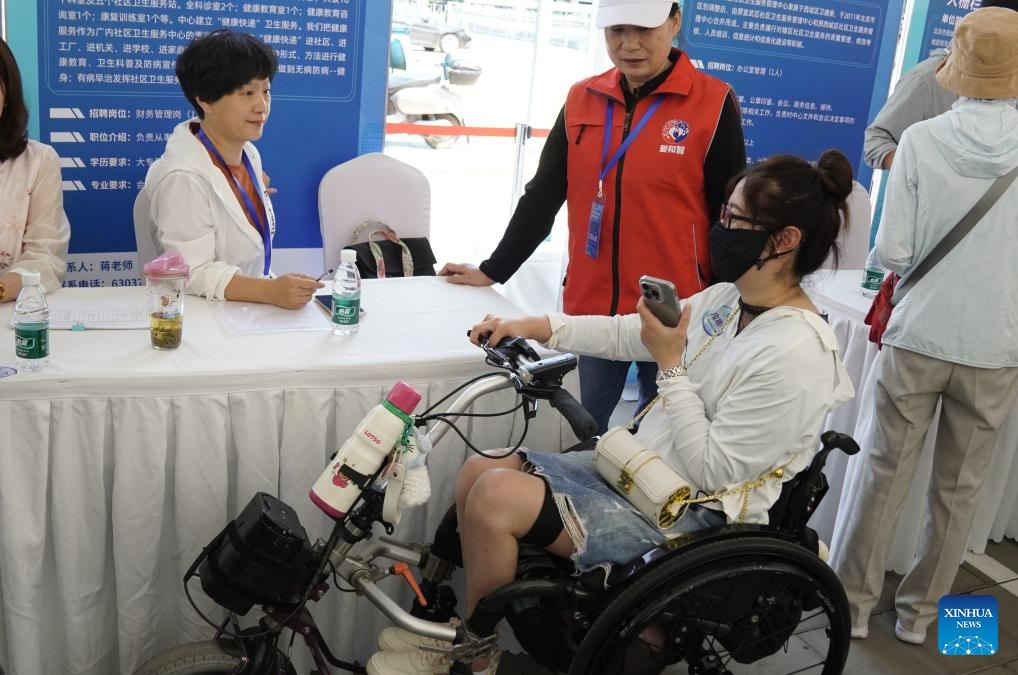 Beijing Gelar Bursa Kerja Bagi Penyandang Disabilitas-Image-6